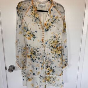 Beautiful Delicate Cream Adelyn Rae Dress - Perfect for an Outdoor Wedding